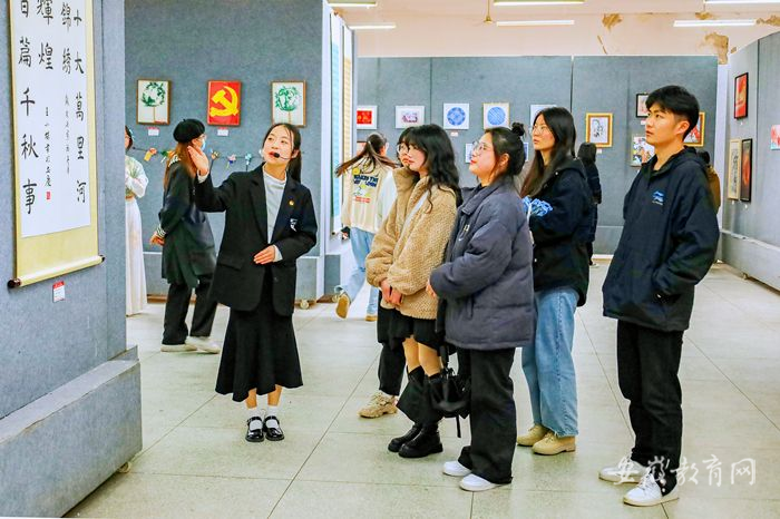 taptap点点体育承办安徽省大学生校园十大歌手大赛初赛2.png
